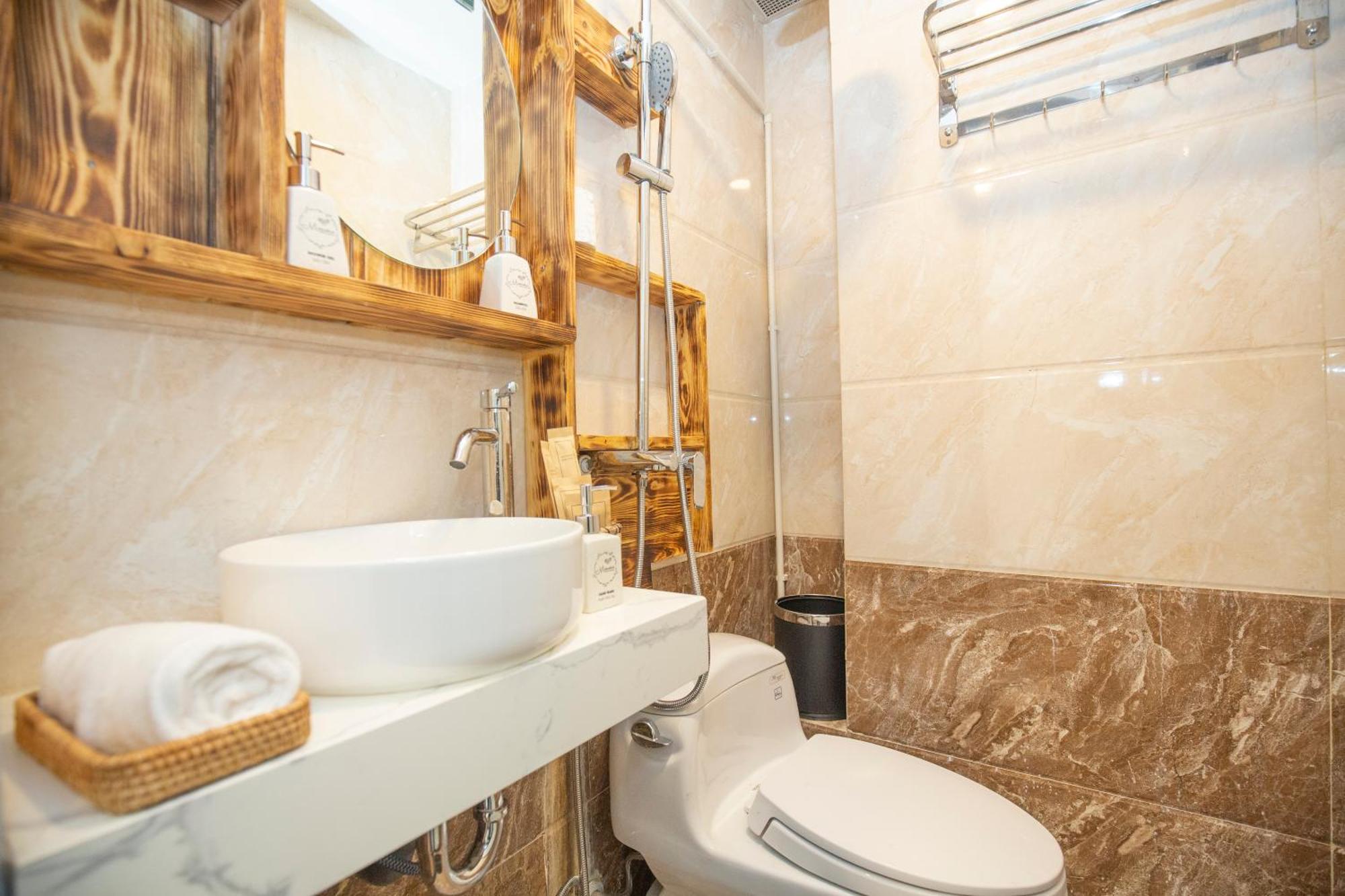 Mimosa Homestay Hanoi Bilik gambar